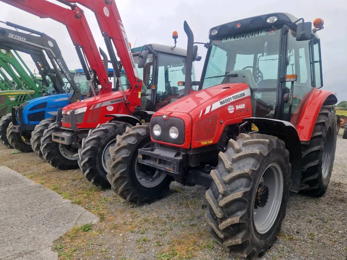 Selection of tractors with loaders - Image 3