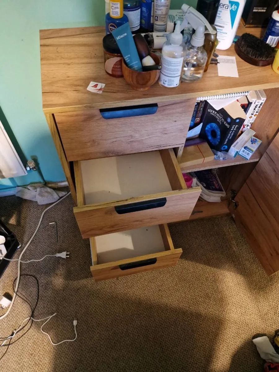 4 drawer chest from JYSK - Image 4