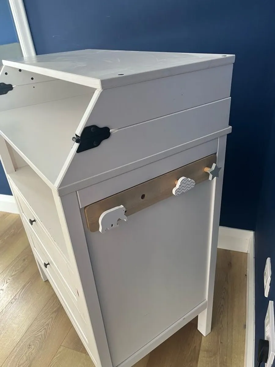 Ikea changing table - Image 3