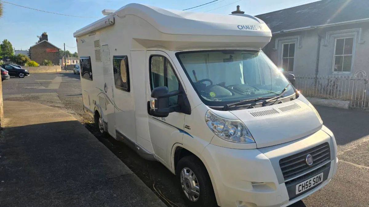 2011 Chausson 6 BERTH. REAR BED & FRONT DROP DOWN - Image 3
