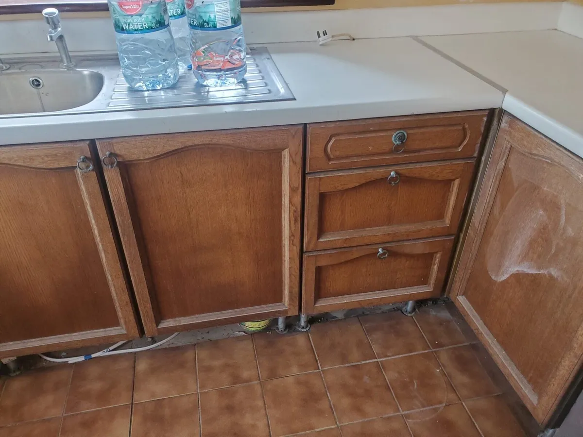 Kitchen units - Image 2