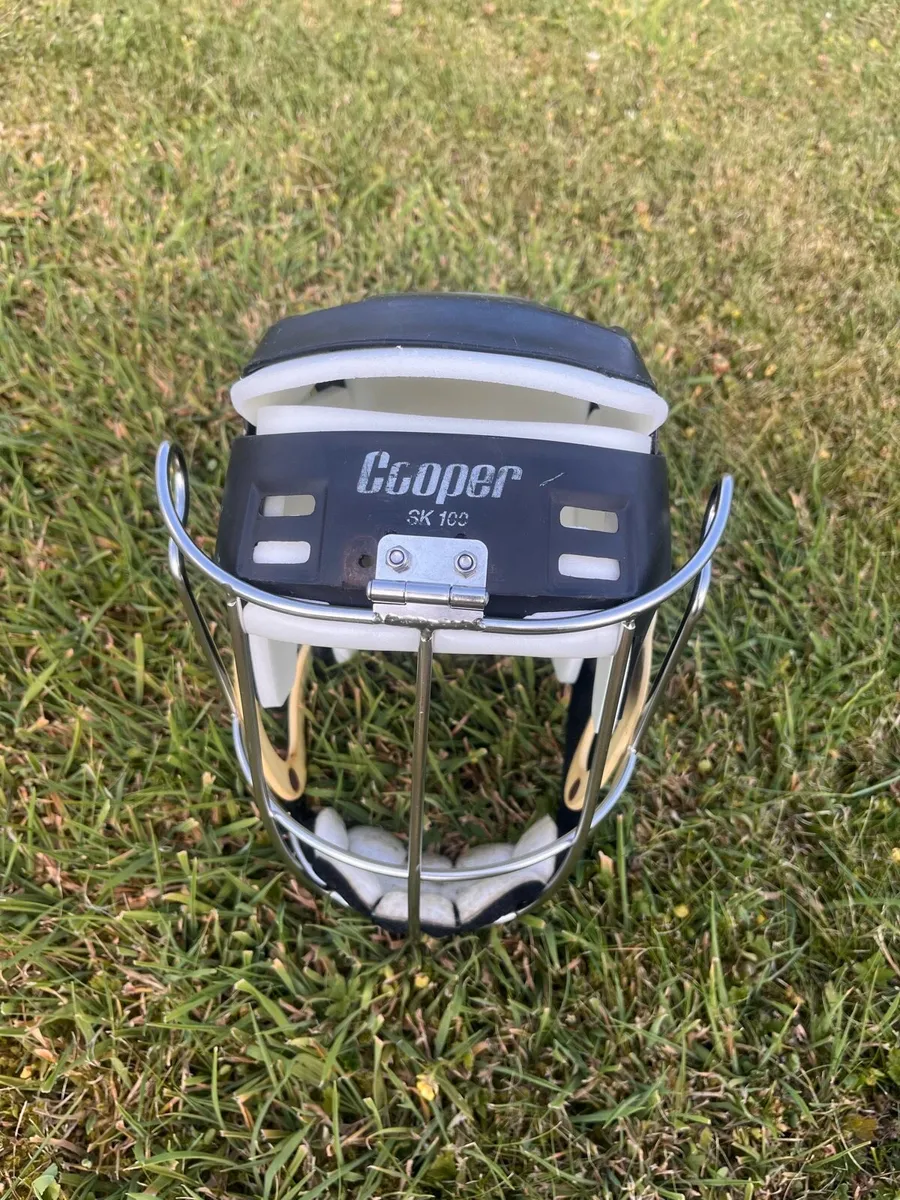 Black old gen sk100 cooper helmet - Image 2