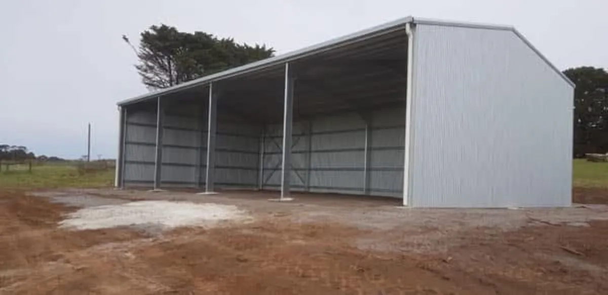 0.7gage heavy duty galvanised silver roof sheeting - Image 4