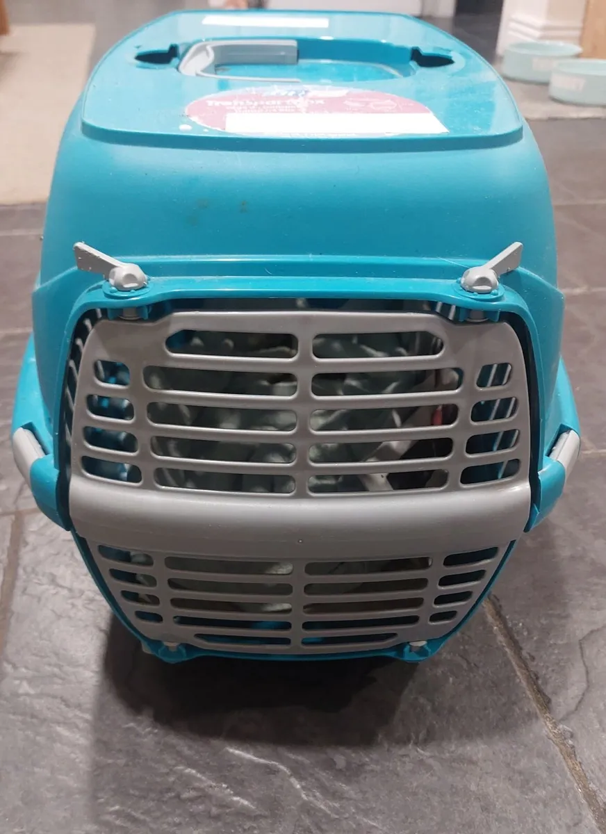 Pet Carrier for sale - Image 1