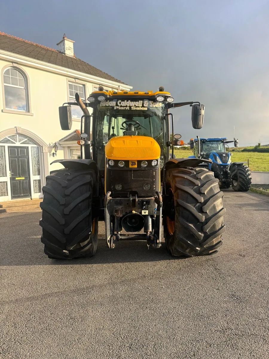 JCB Fastrac - Image 2
