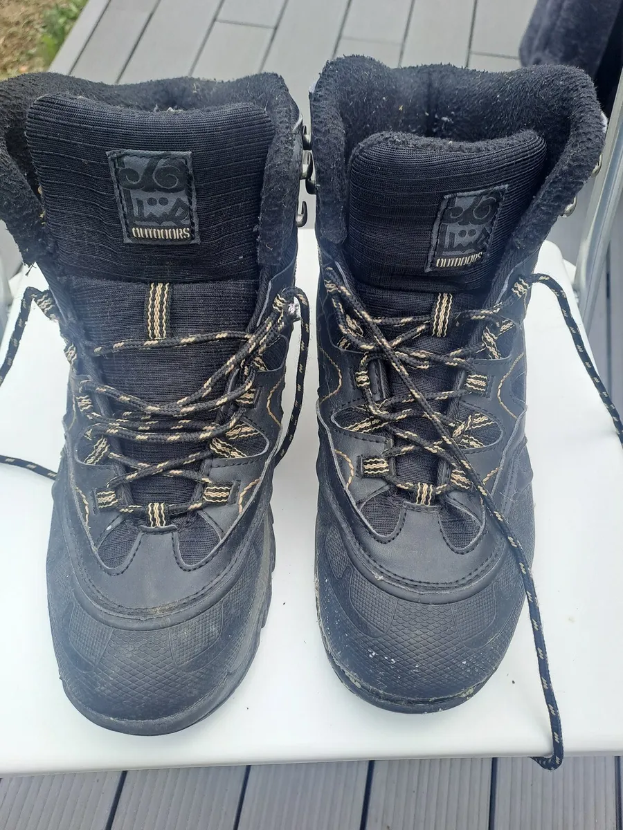 FREE Men's Hiking - Walking - Work Boots (10) - Image 1