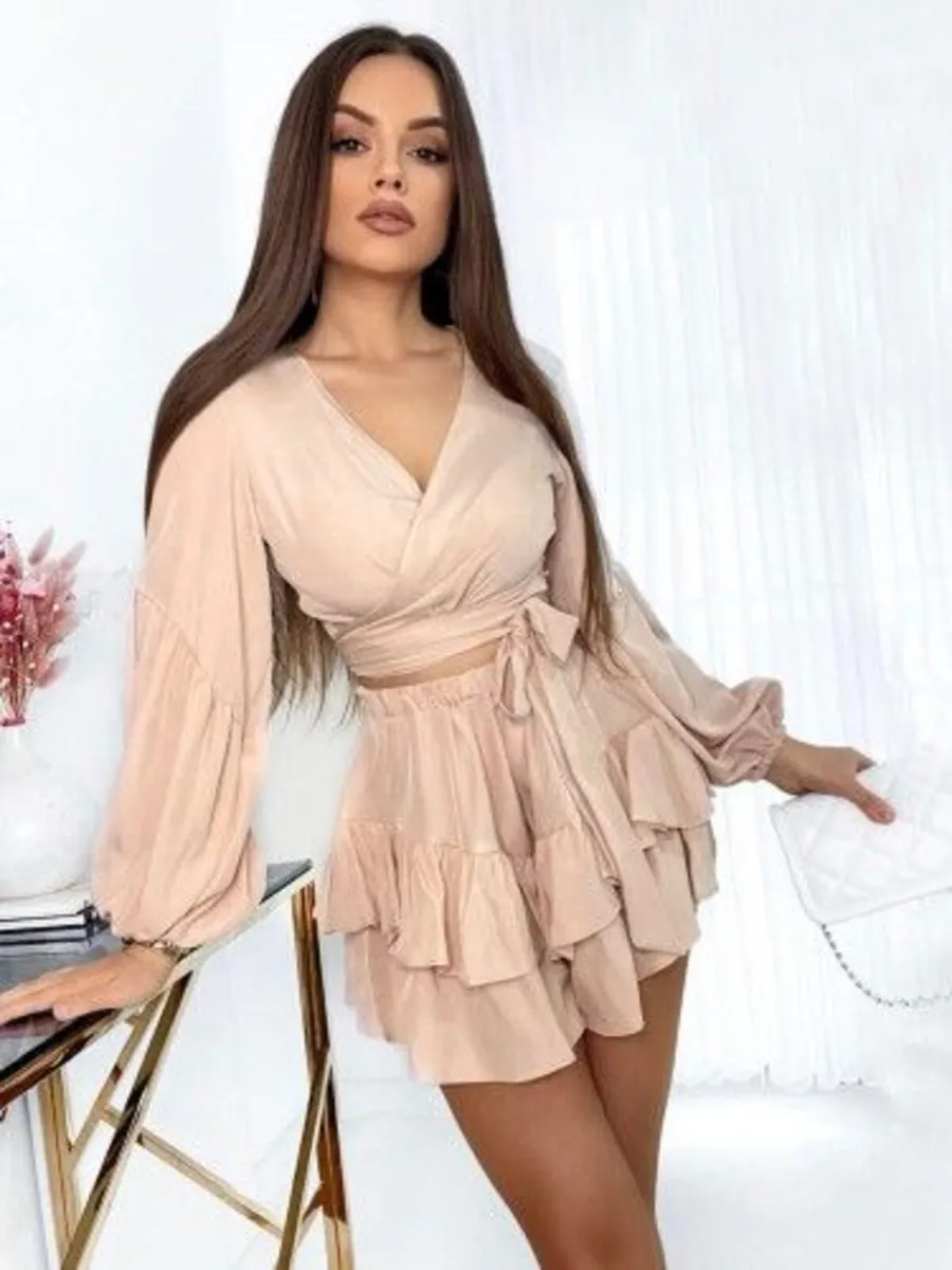 Pink top and skirt set - Image 4