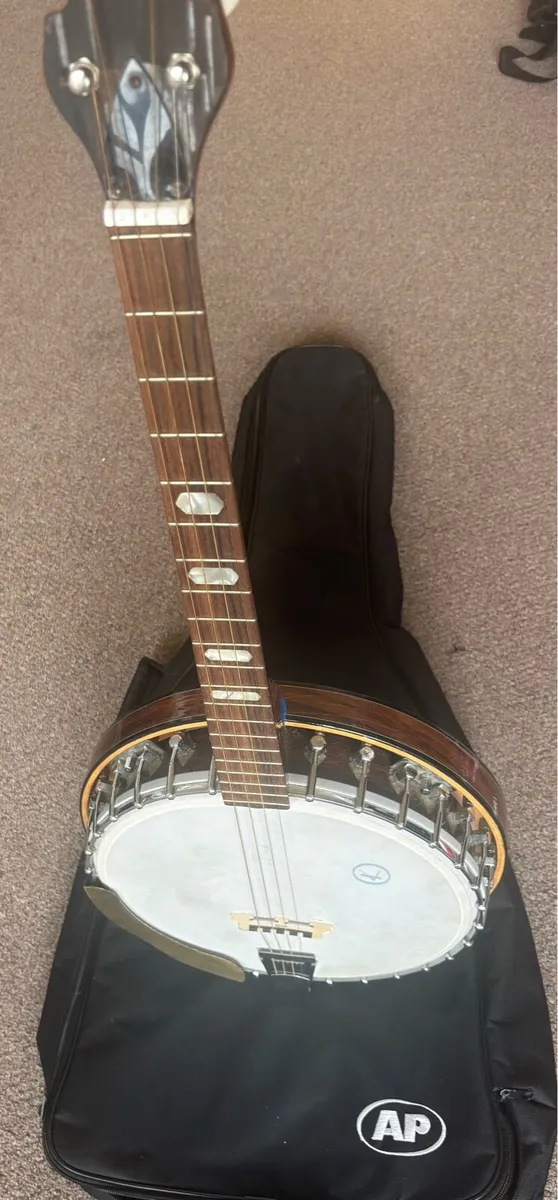 Banjo - Image 3