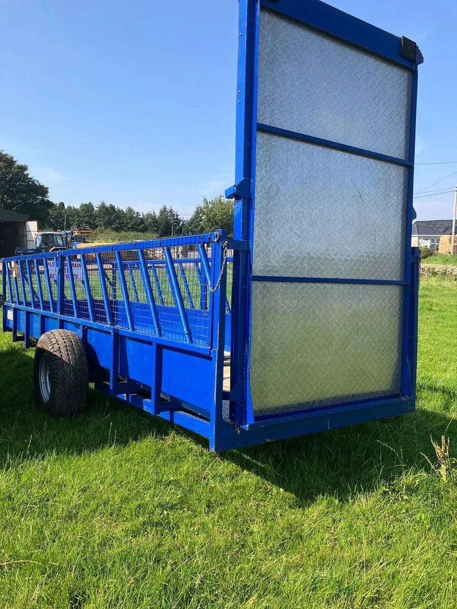 Feed Trailer - Image 2