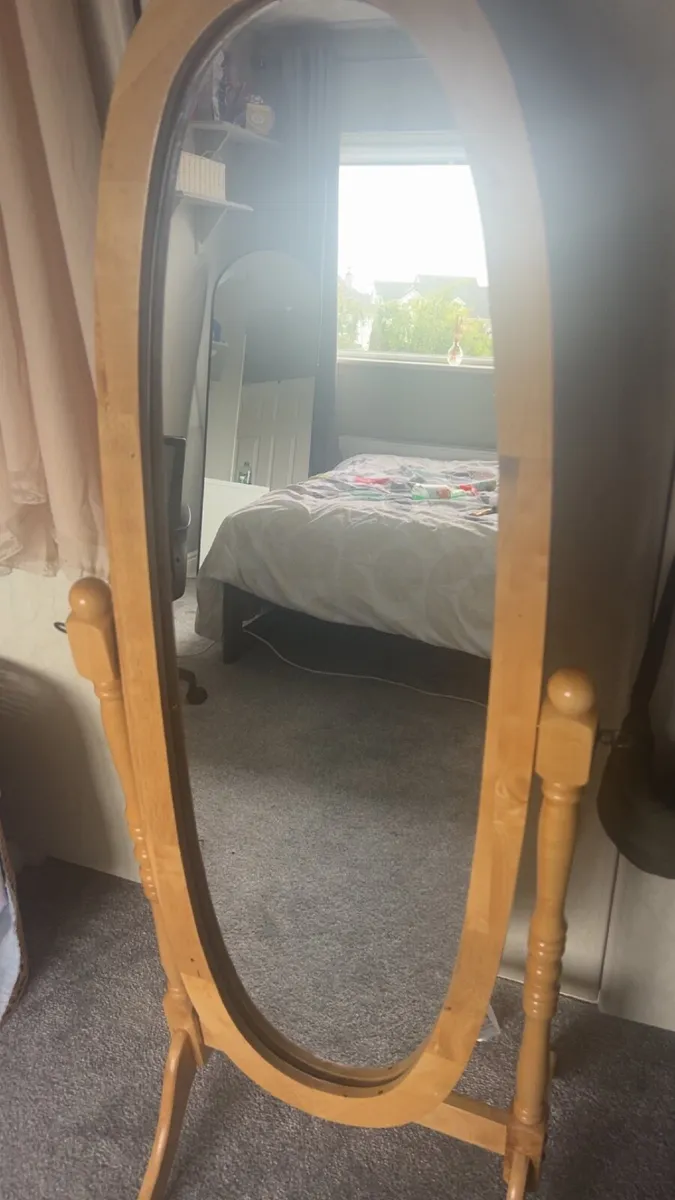 Mirror - Image 2