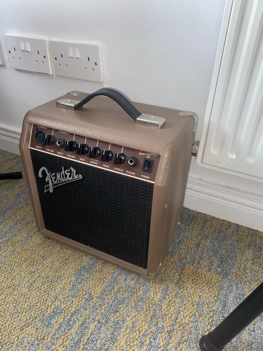 Fender Acoustasonic 15 Combo - Image 2
