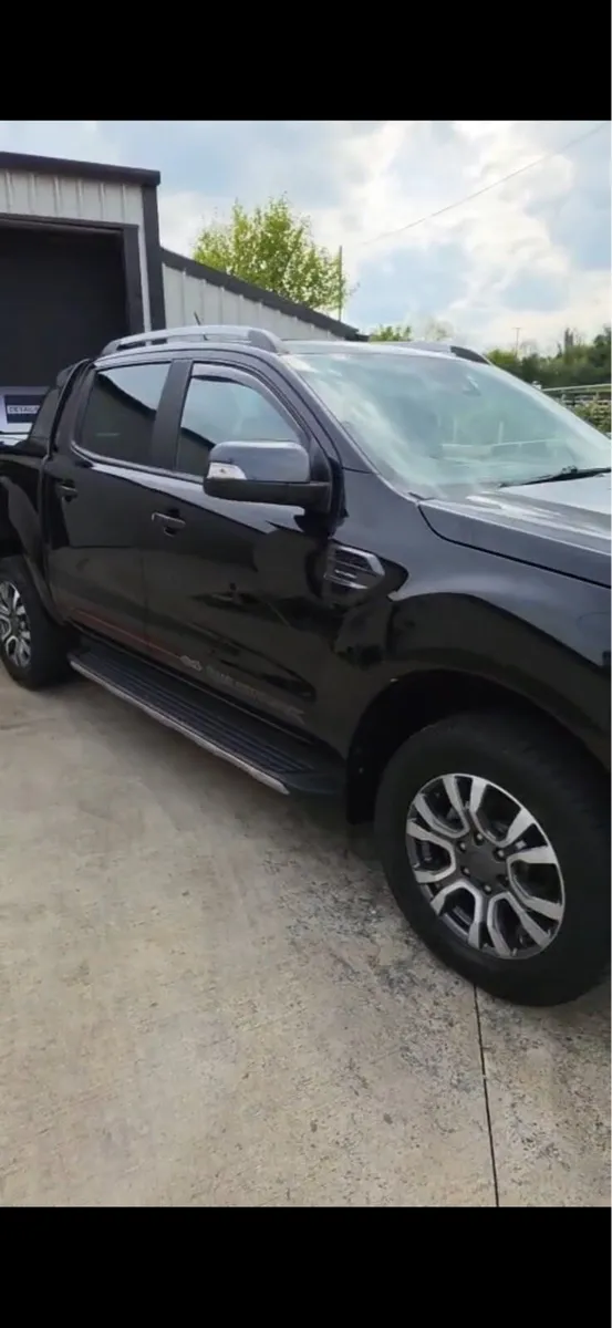 2023 Ford Ranger Wildtrak 2.0 Auto - Image 3