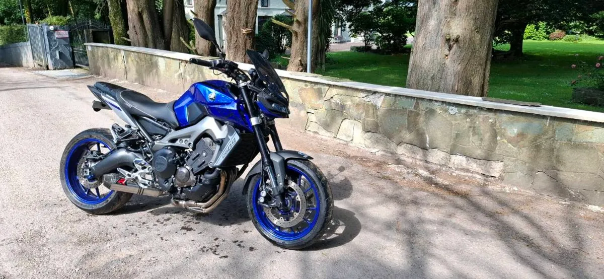 Yamaha MT-09 Gen 2 TCS quickshifter ABS 15k km - Image 2