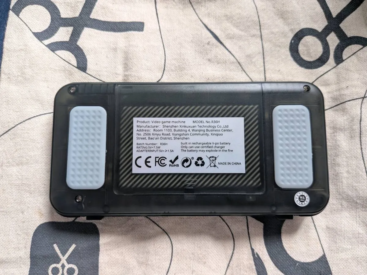 R36H 128GB Console - Brand new - price firm - Image 2
