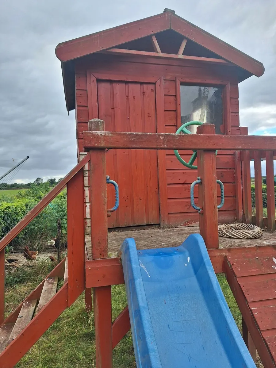 Swing set - Image 1