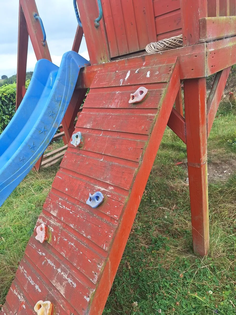 Swing set - Image 2