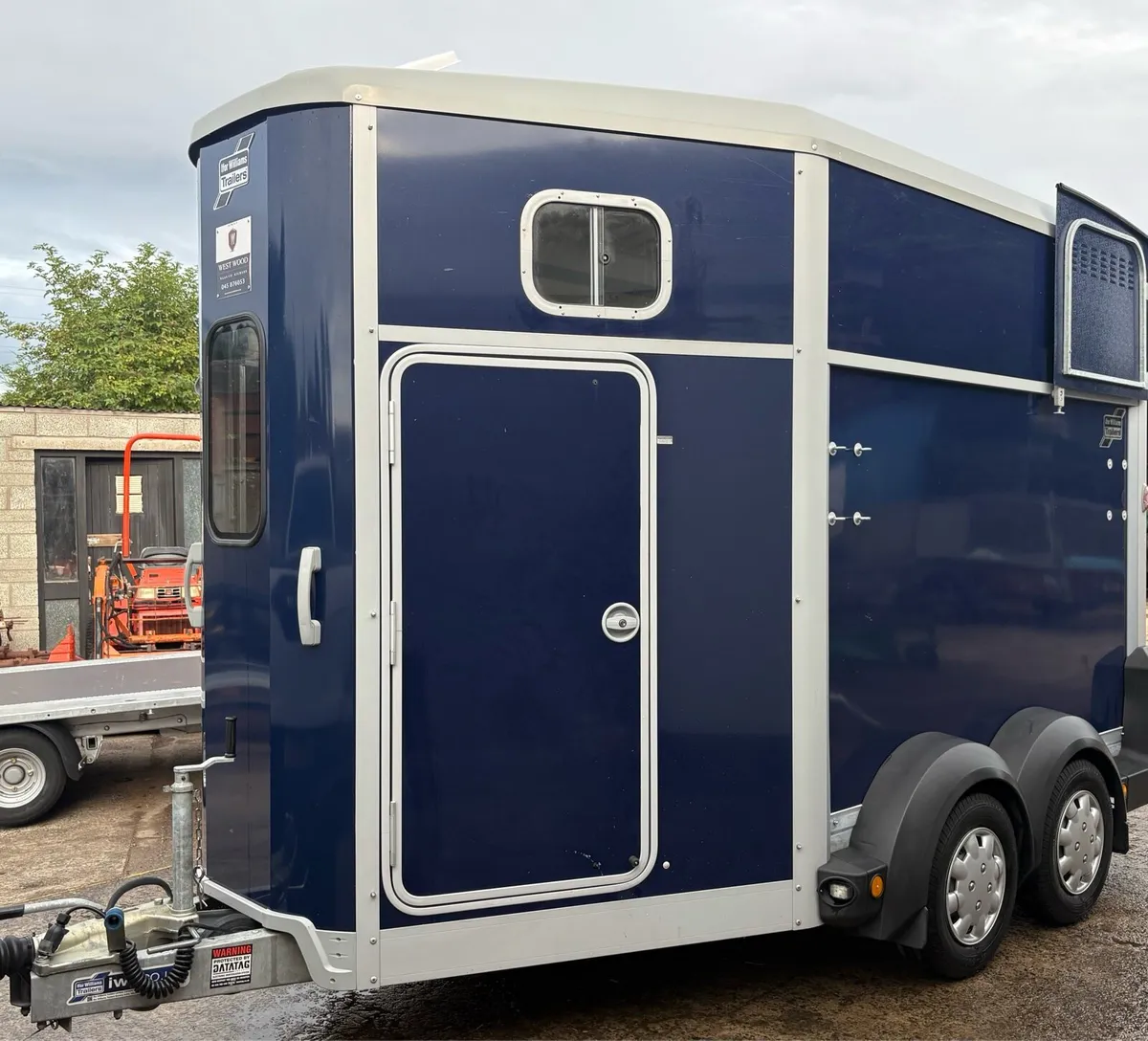 Ifor Williams 511 Horsebox 2025 - Image 2