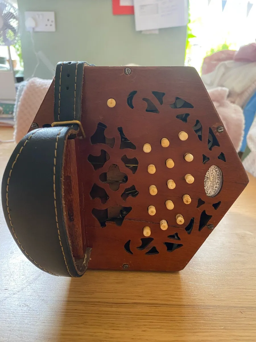 Lachenal Concertina in GD - Image 4
