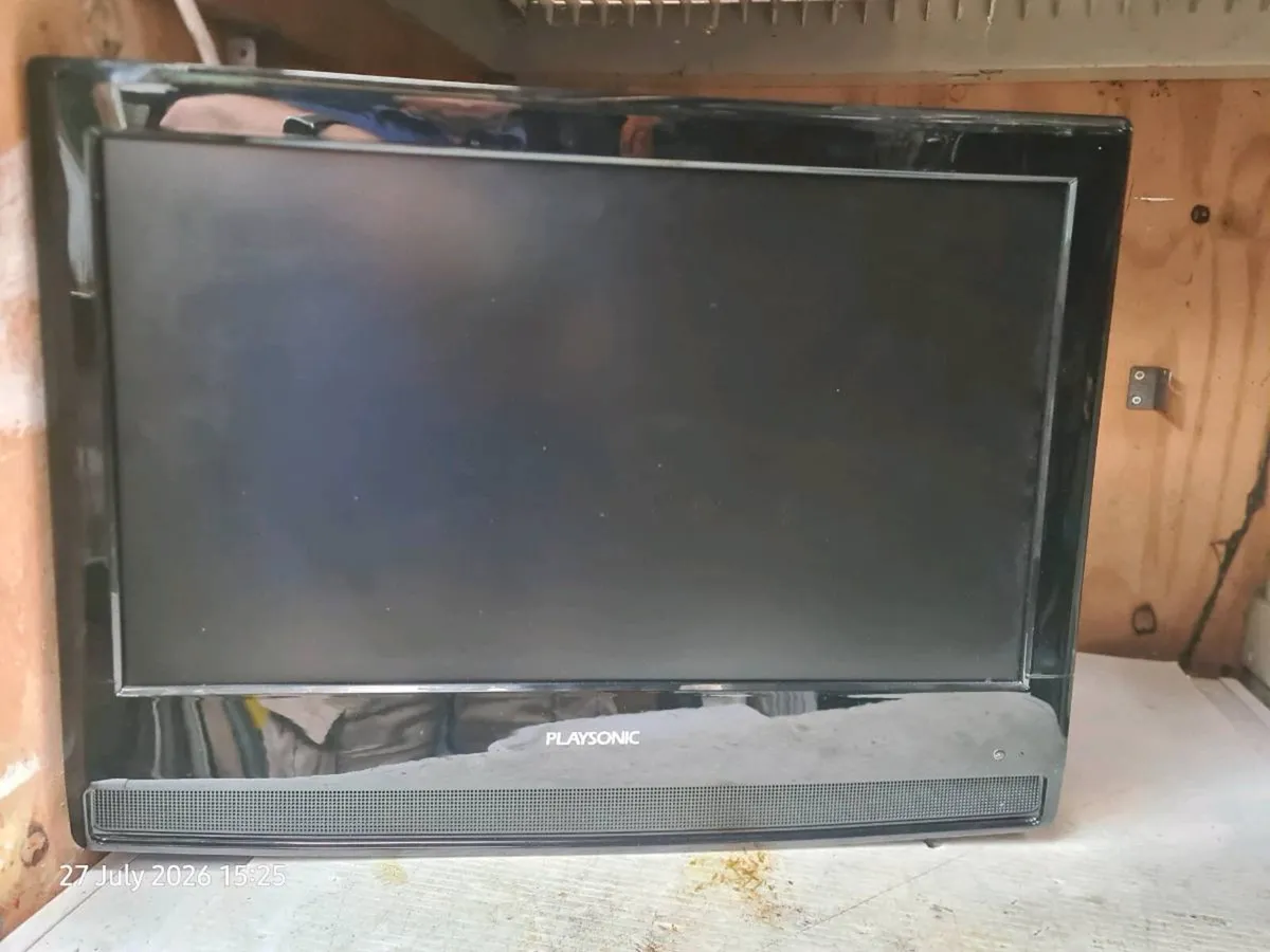 Tv/ dvd player and stand - Image 1