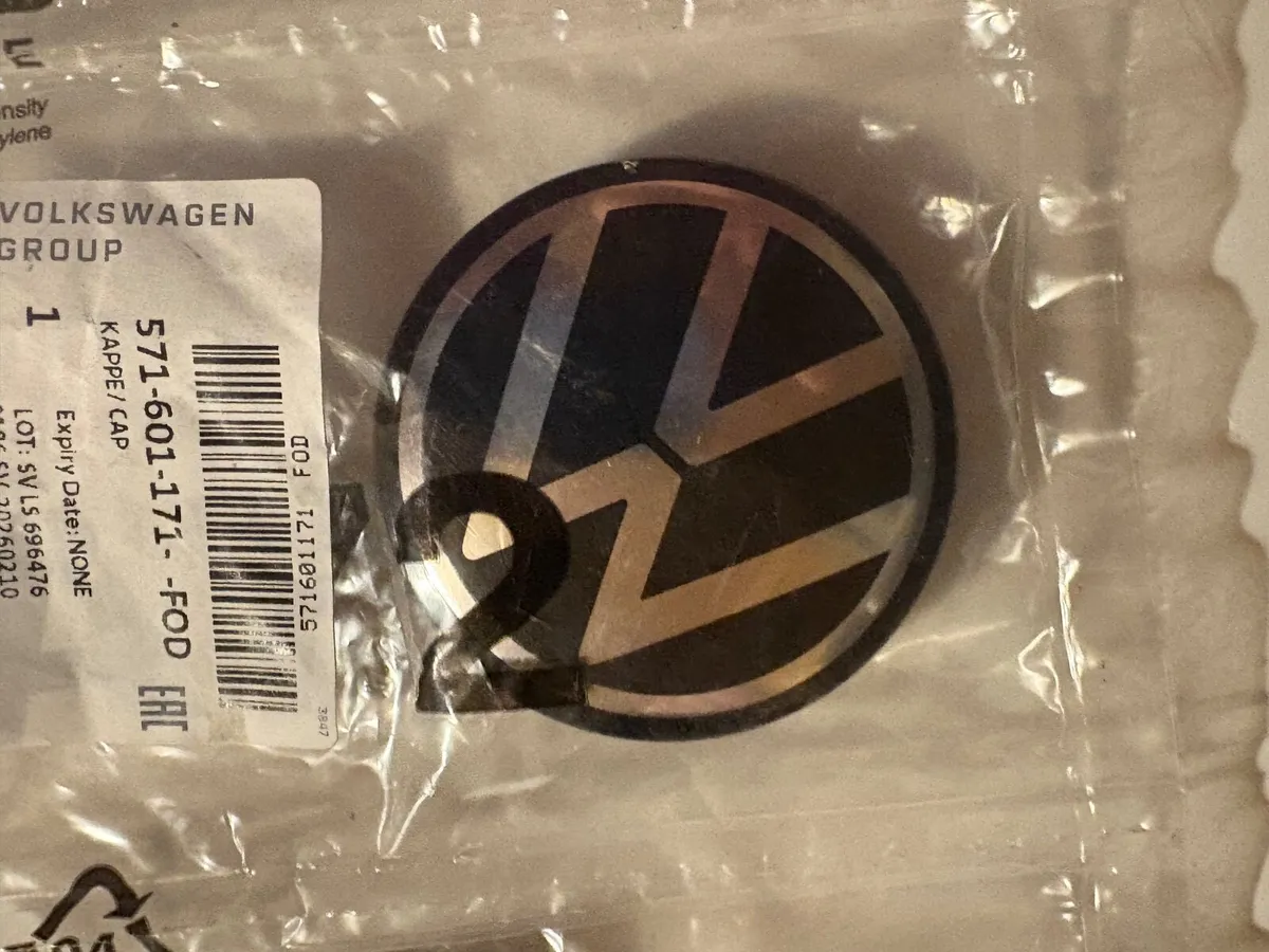 Genuine Volkswagen Alloys wheels - Image 2