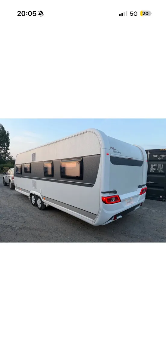 2020 HOBBY 650 KFU 7/8 BERTH FIXED BUNKS CARAVAN - Image 2