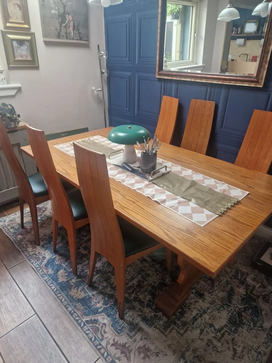 Dining Table and chairs - Image 1