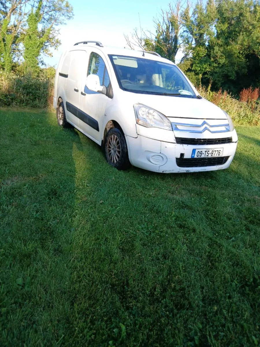 Berlingo van - Image 3