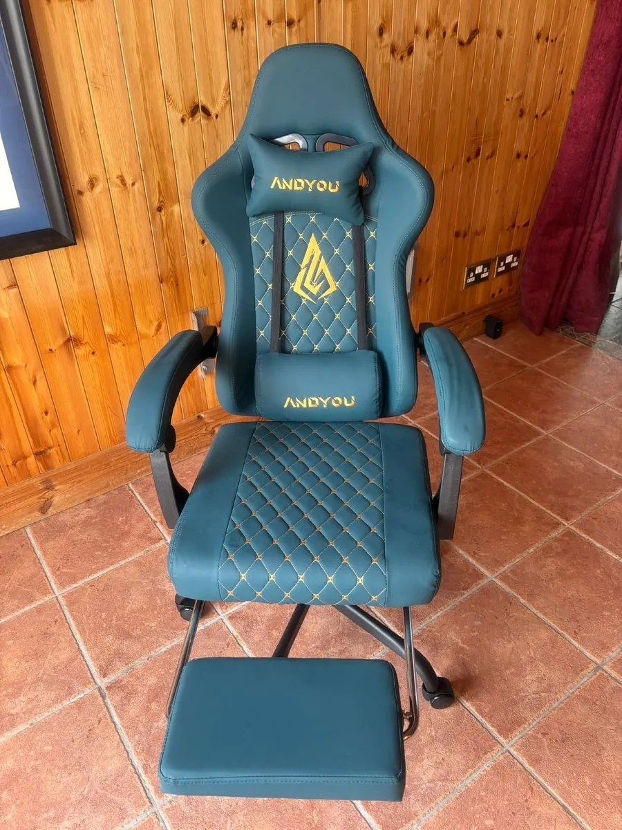 Gaming Chair - Image 3