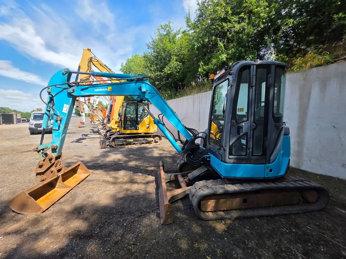 2007 HITACHI AIRMAN 5 TON - Image 2