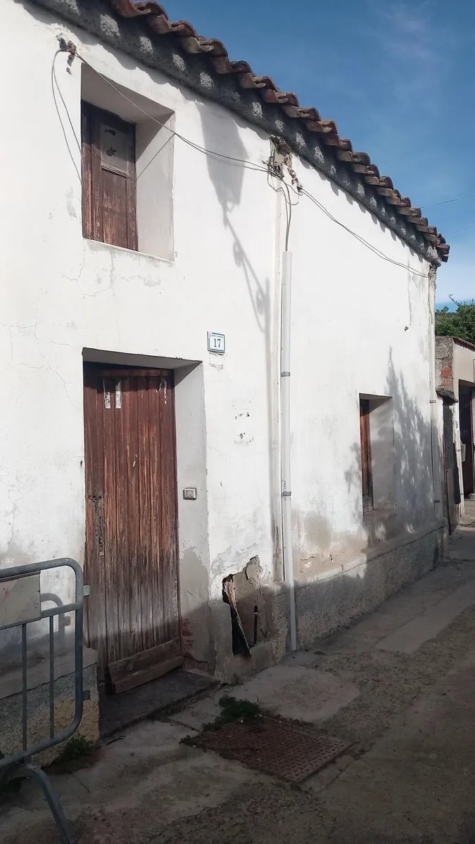 House - Image 1