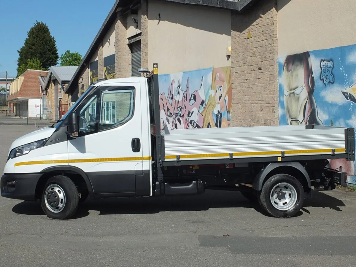 VB - 2023 Iveco Daily Tipper Van - Image 4