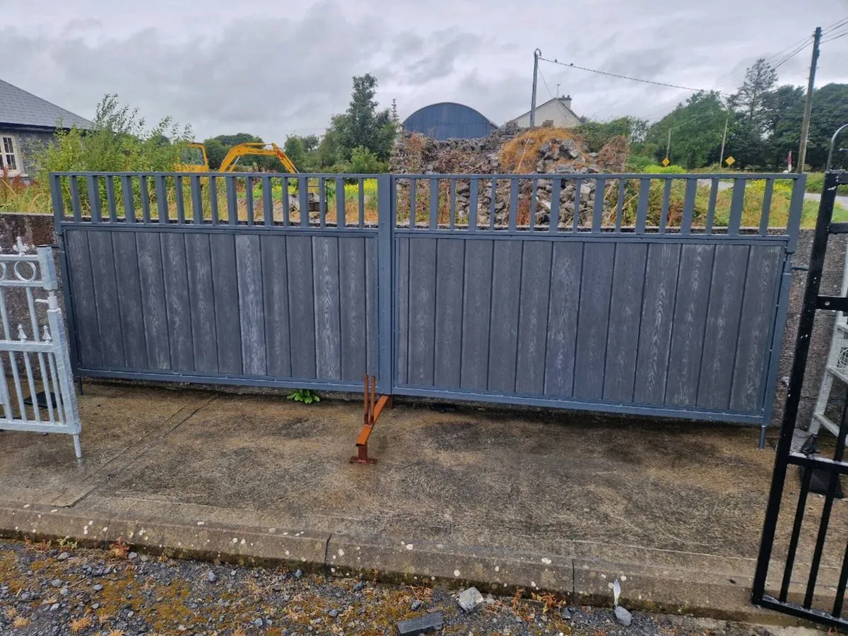 Gates - Image 2