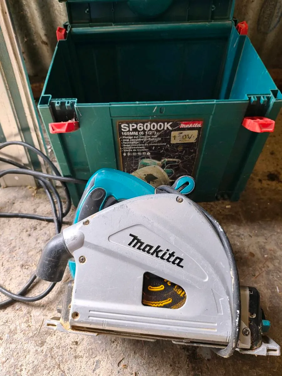 Makita 6000 plunge saw with two rails - Image 2