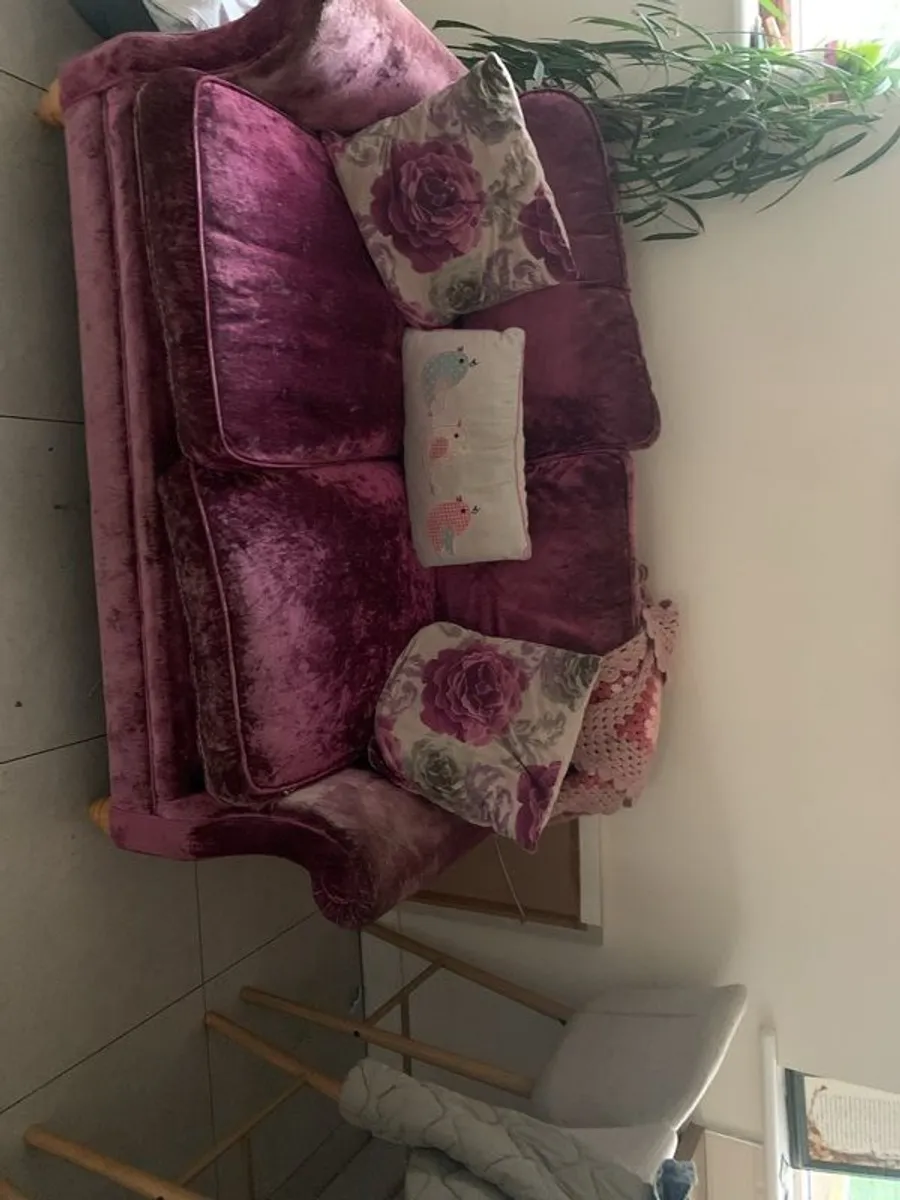 Laura Ashley 2 seater sofa - Image 1