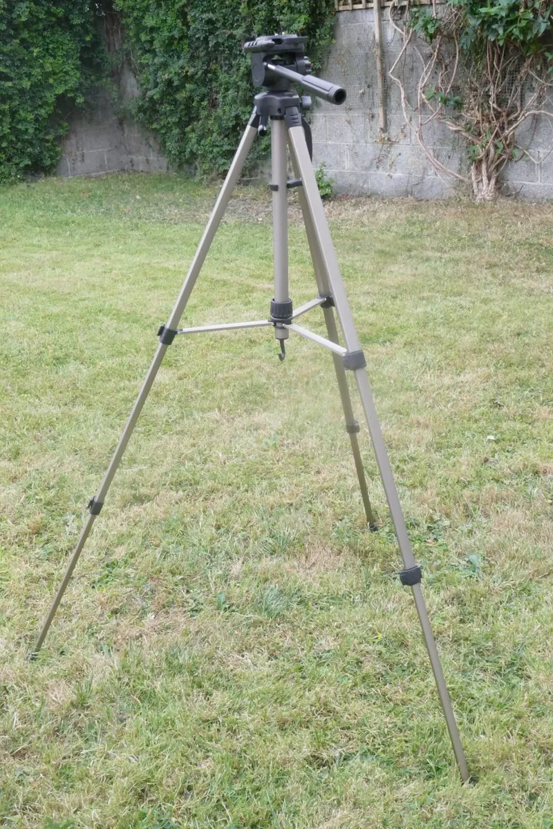 Tripod - Image 1