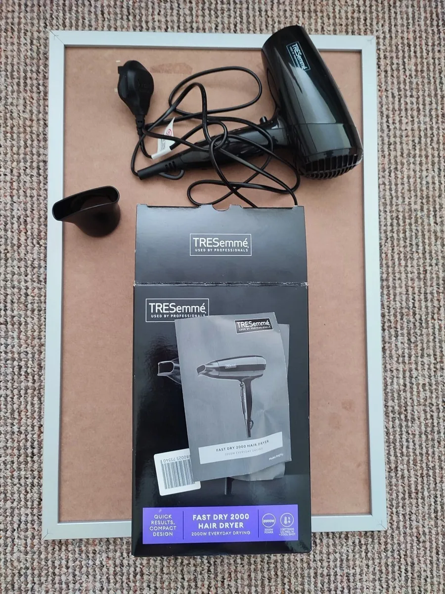 Hair dryer