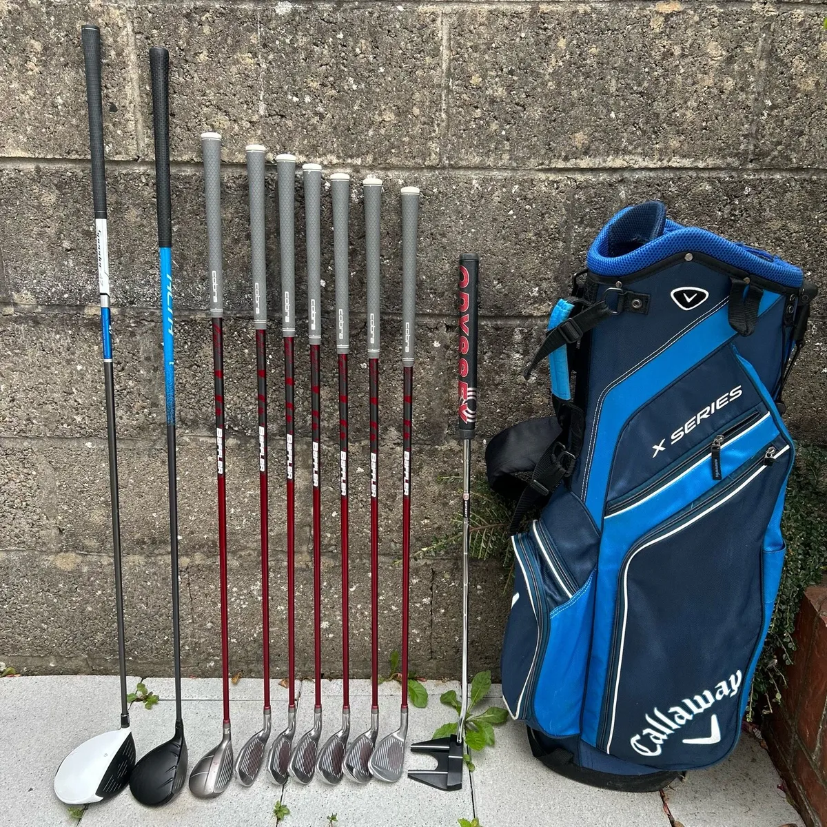 Full set of golf clubs - Image 1