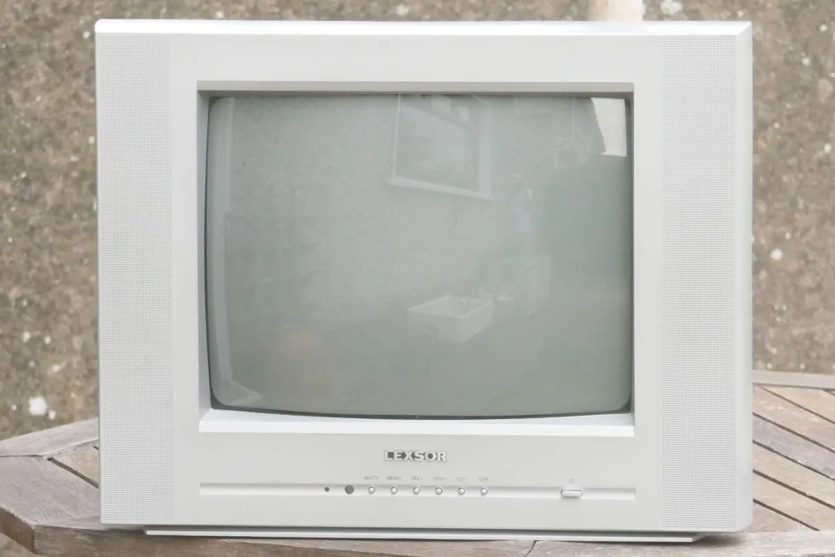 14 " Television. - Image 2