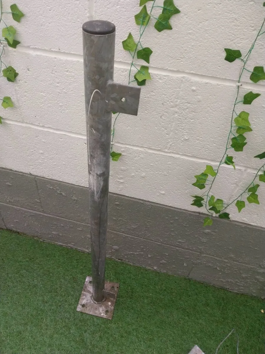 Galvanised posts - Image 4