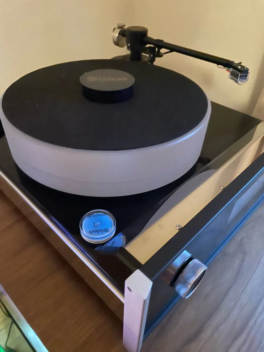 McIntosh MT10 Precision Turntable - Image 4