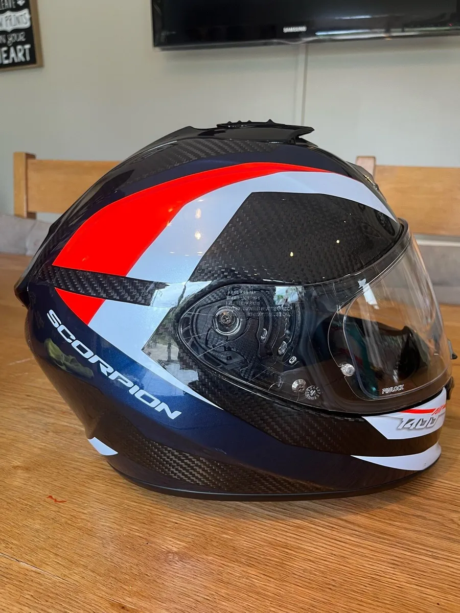 Scorpion EXO-1400 Air Carbon - XL (62cm) - Image 2