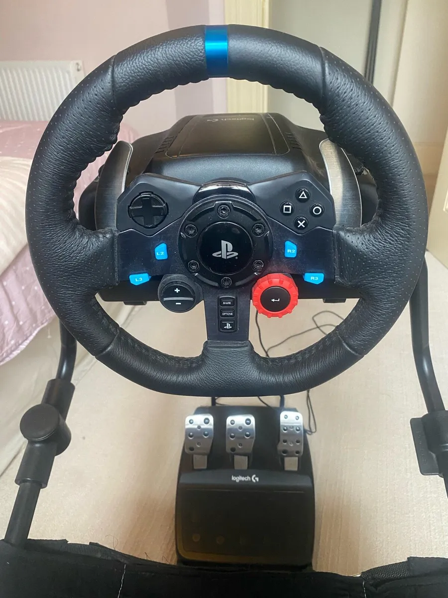 Logitech steering wheel and pedal with Chair - Image 2