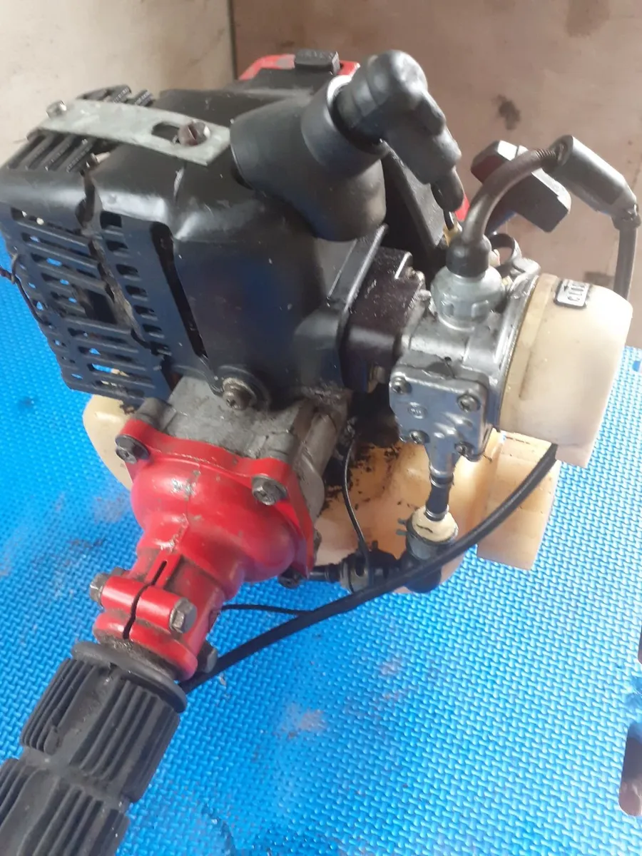 Shindaiwa  grass trimmers - Image 1
