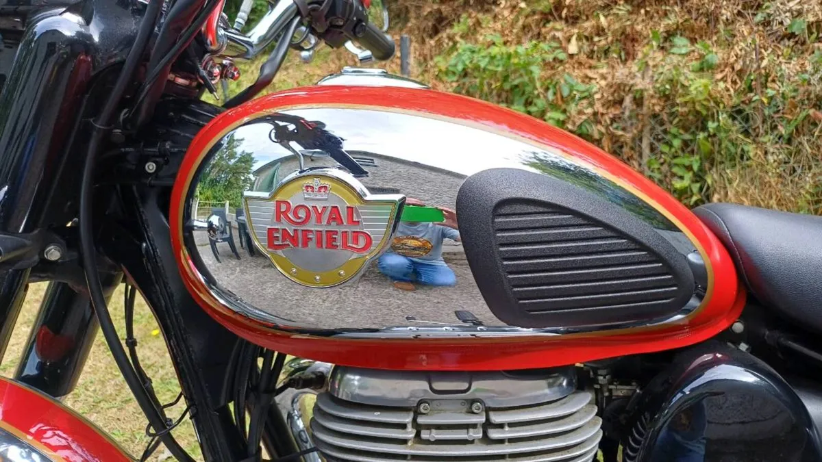 Royal Enfield Classic 350 - Image 2