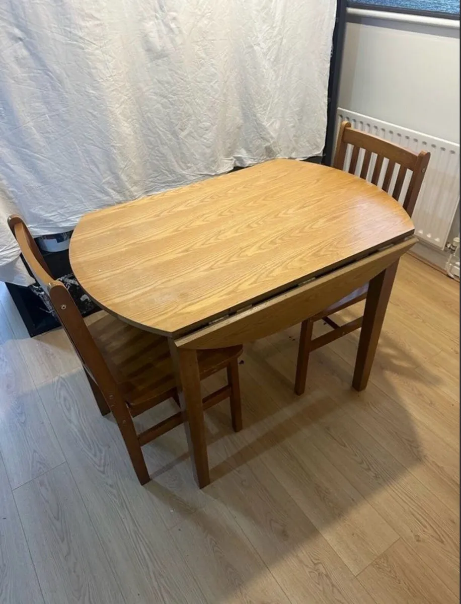 Kitchen table - Image 2