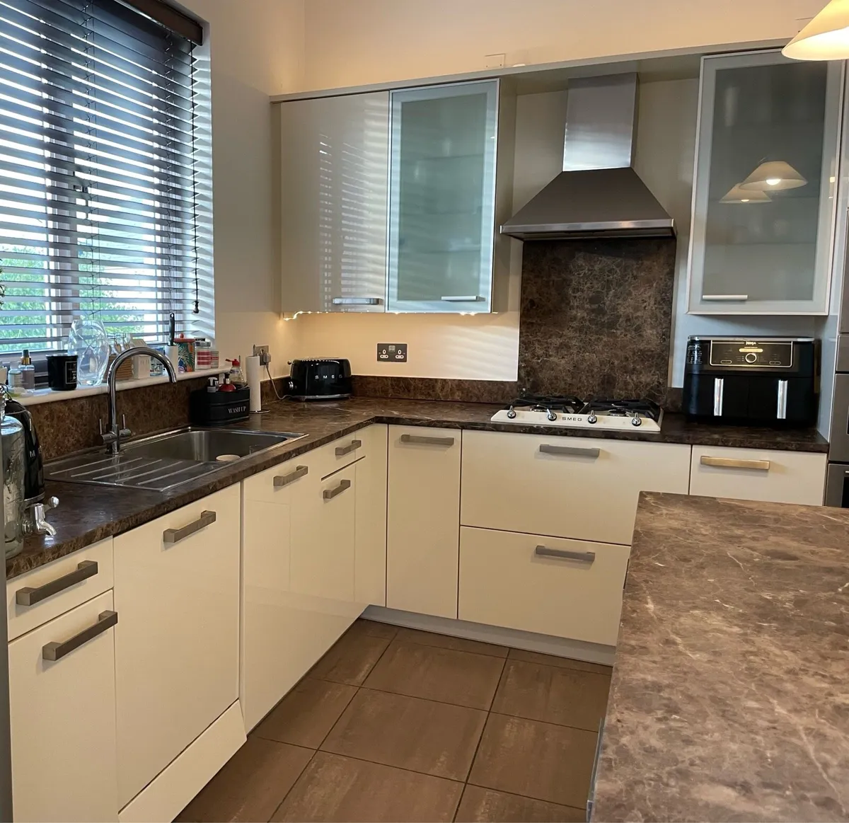Kitchen - Image 2