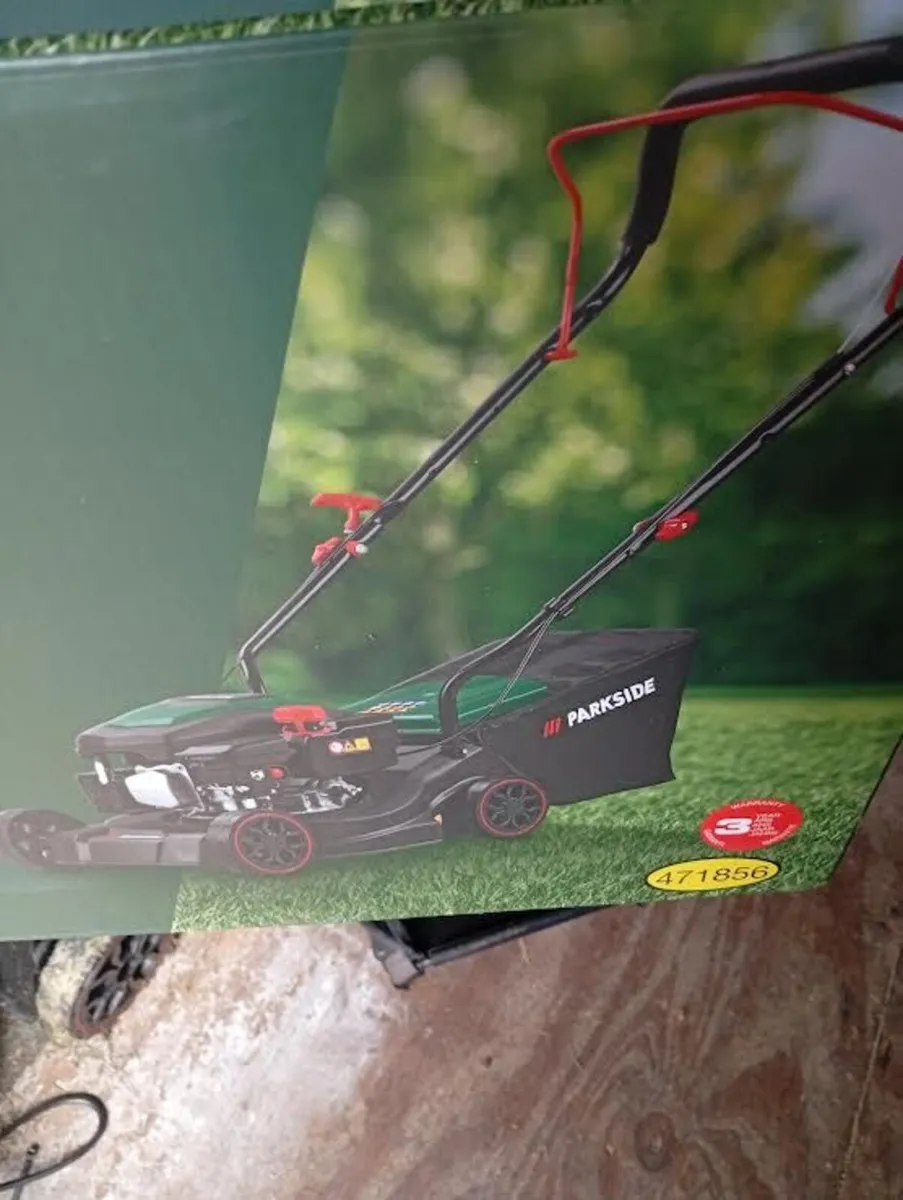Parkside petrol mower - Image 1