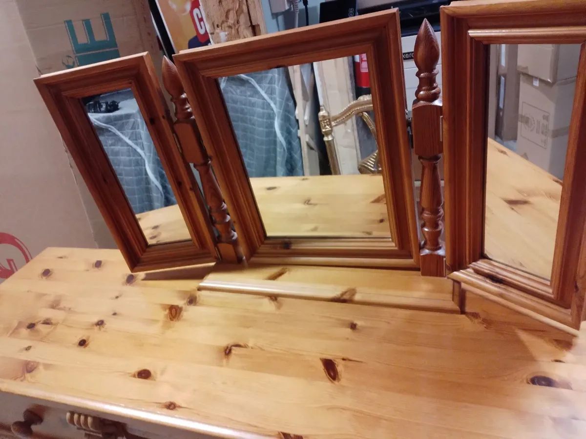 Dressing table - Image 3