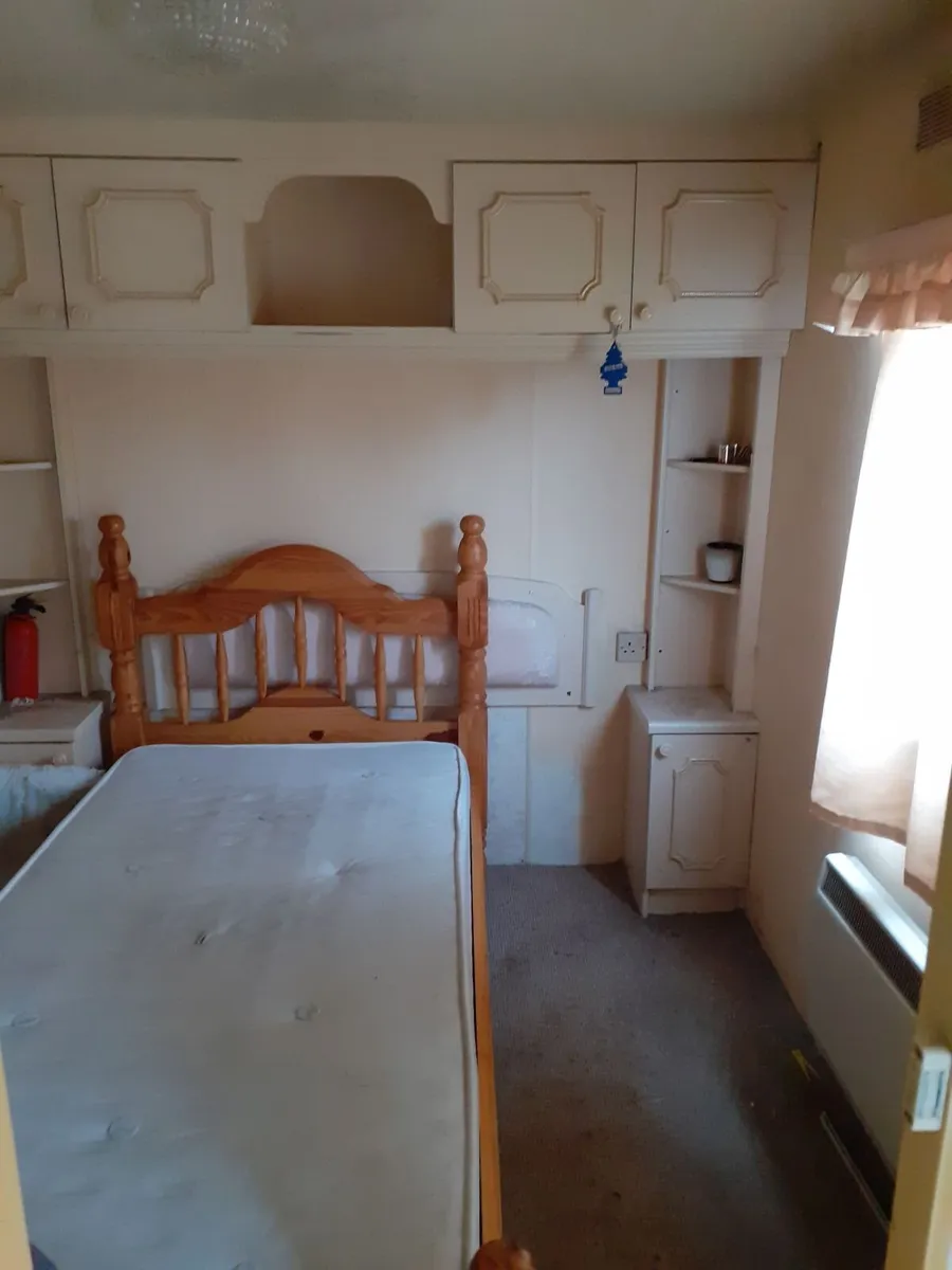 Mobile Home - Image 2