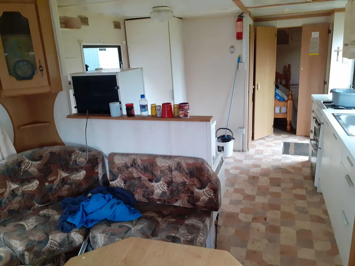 Mobile Home - Image 4